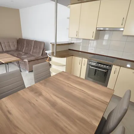 Taras80m2 Apartment Kolobrzeg