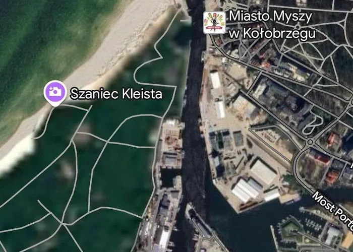 Taras80m2 דירה קולובז'ג